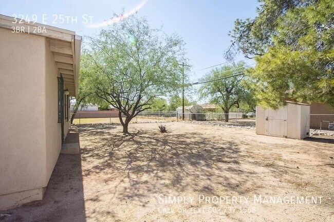 Building Photo - Great 3 bed 2 bath near UofA/ downtown Tuc...