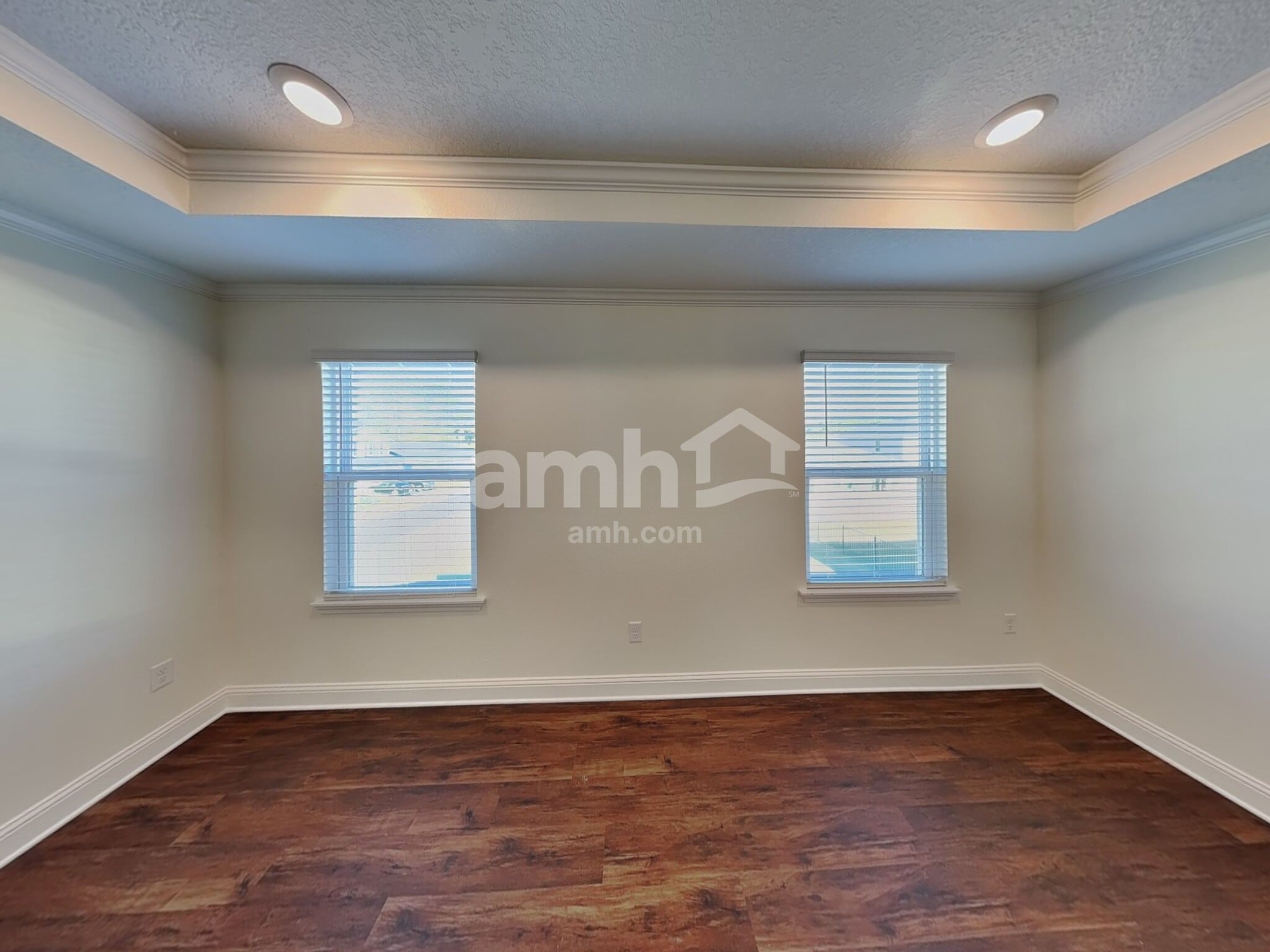 Building Photo - 16524 Cheyanne Ct