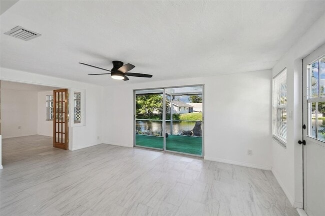 Building Photo - 3513 Landale Dr