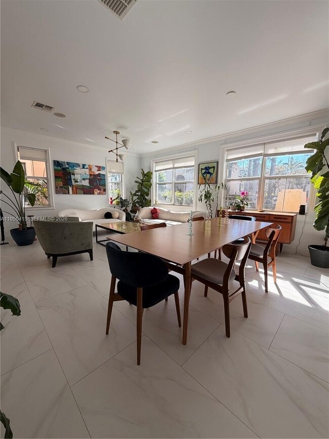 Building Photo - 12450 NW 32nd Manor