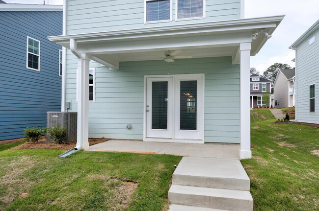 Building Photo - 712 Georgias Landing Parkway