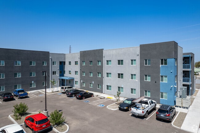 Building Photo - Alborada Apartments Grant