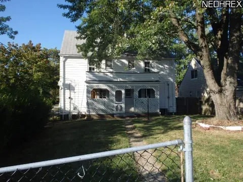 Building Photo - 4715 Yorkshire Ave