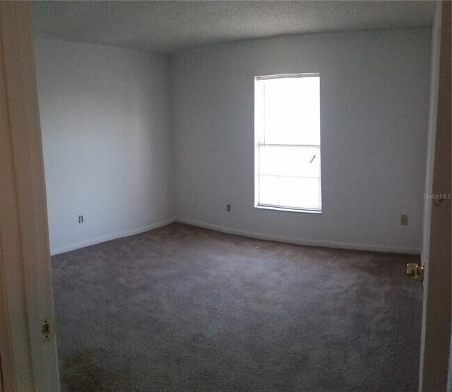 Building Photo - 7312 Balboa Dr