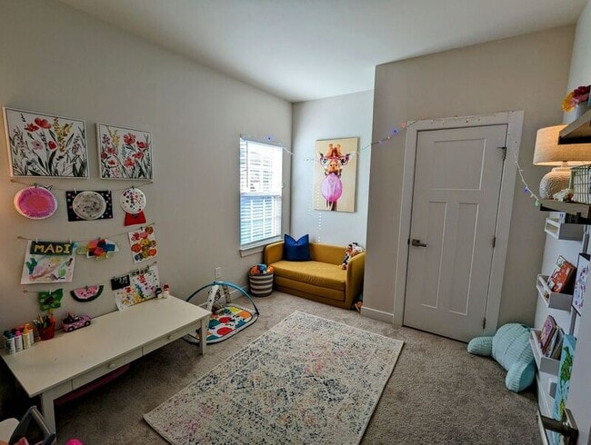 Building Photo - 3836 Knighton Cir