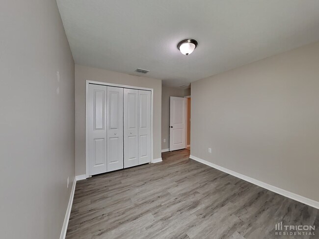 Building Photo - 1605 Broad Winged Hawk Dr