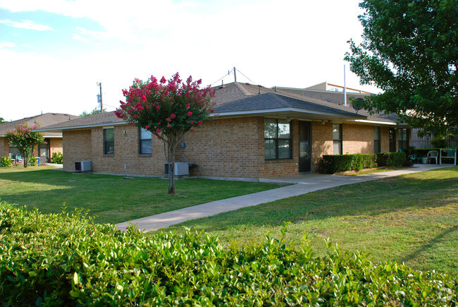 Building Photo - Cliff View Village Apartments