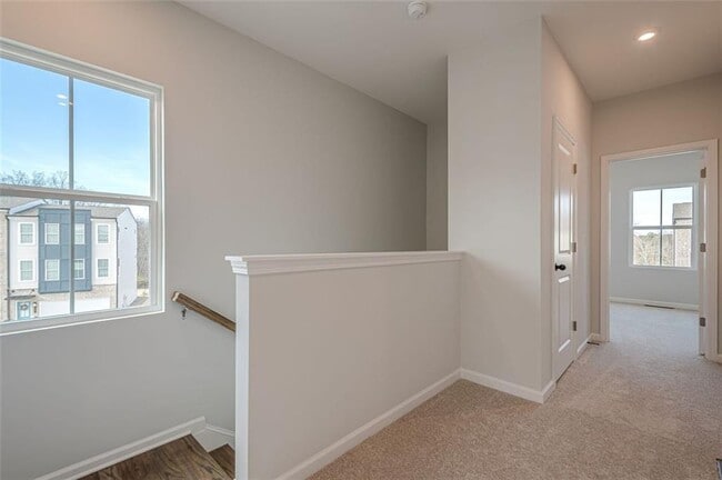 Building Photo - 1444 Creekside Cir NW