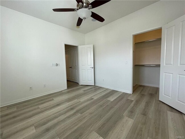 Building Photo - 91 Splendor