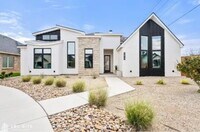 Building Photo - Beautiful 2020 Parade Home in Escondido Ranch