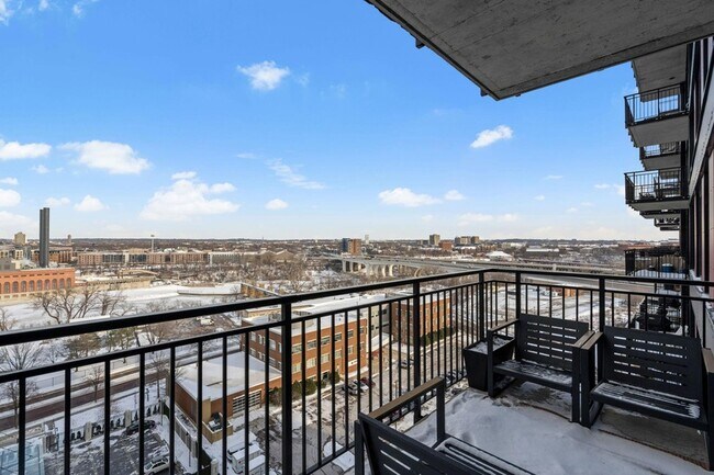 Building Photo - 1240 S 2nd St