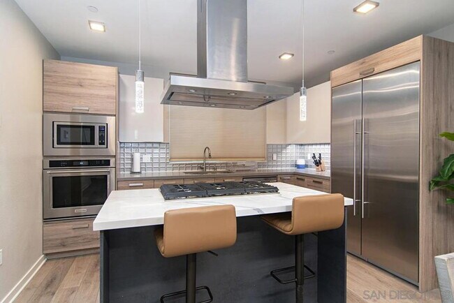 Building Photo - Modern Hillcrest Townhome with Private Elevator & Rooftop Deck.