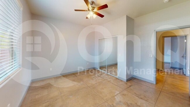 Building Photo - 1421 N Santa Rosa Ave