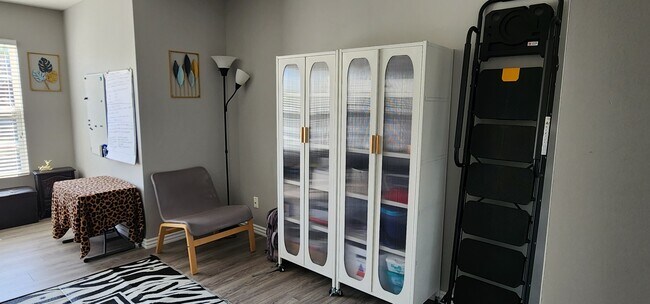 Building Photo - 7869 Ambassador Dr