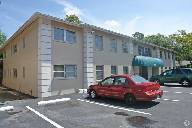Citadel Apartments Of Sarasota Fl Apartment Finder Citadel Apartments Of Sarasota