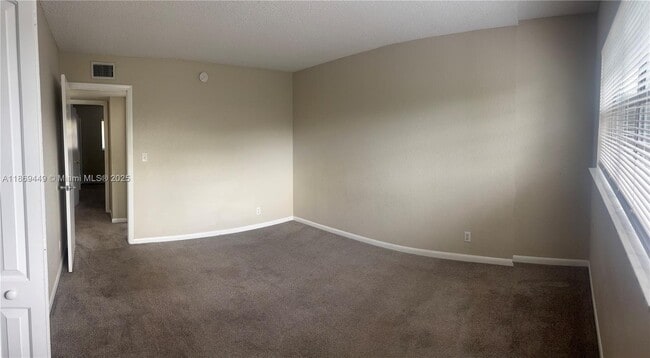 Building Photo - 4785 NW 9th Dr