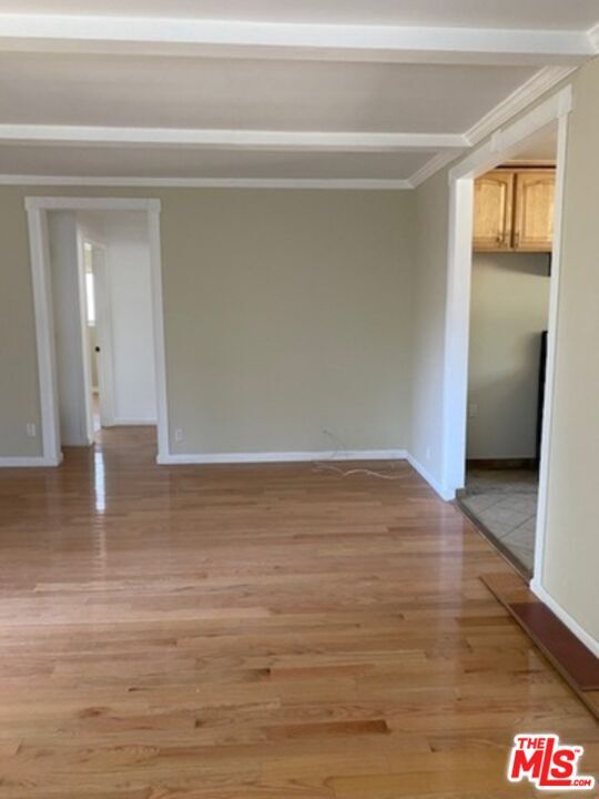 Building Photo - 12823 Kling St