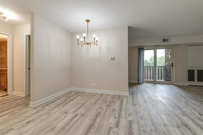 Building Photo - 675 Grove Terrace