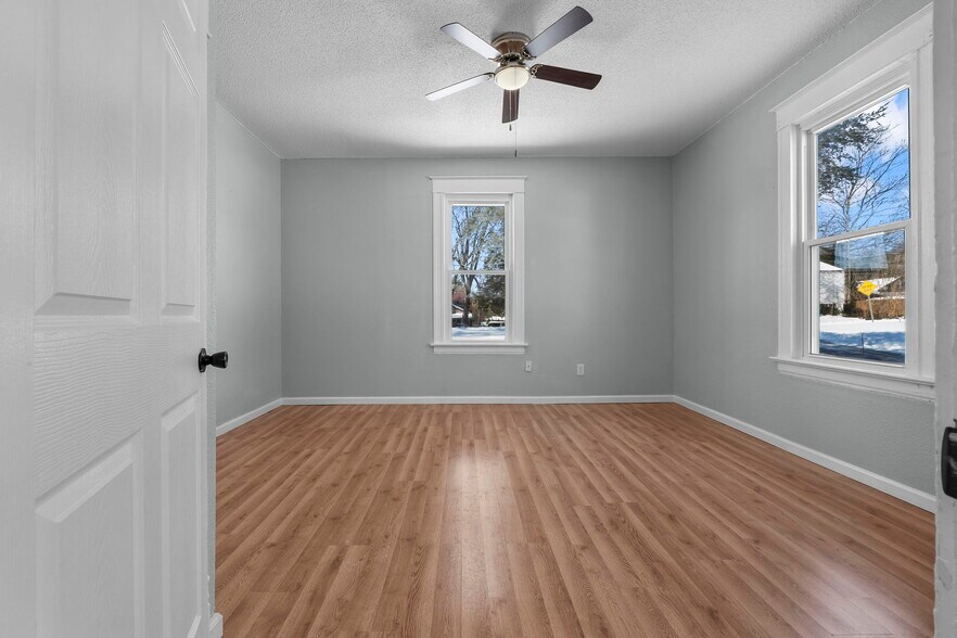 Building Photo - 1237 N Spanish St