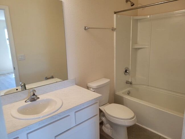 Building Photo - New beautiful Three bedroom Two and a half bath two-story townhome