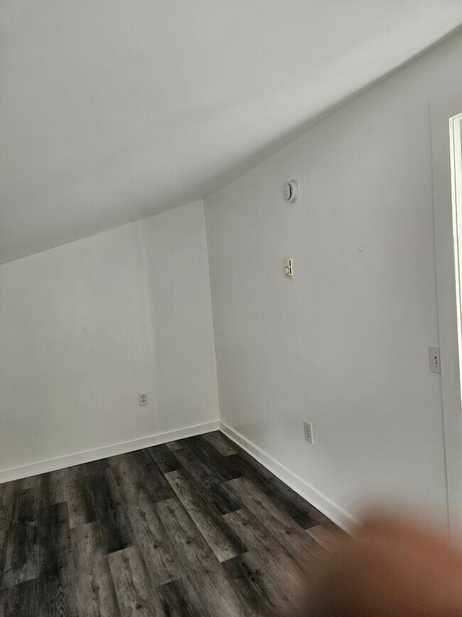 Building Photo - 1432 Lincoln Terrace LLC