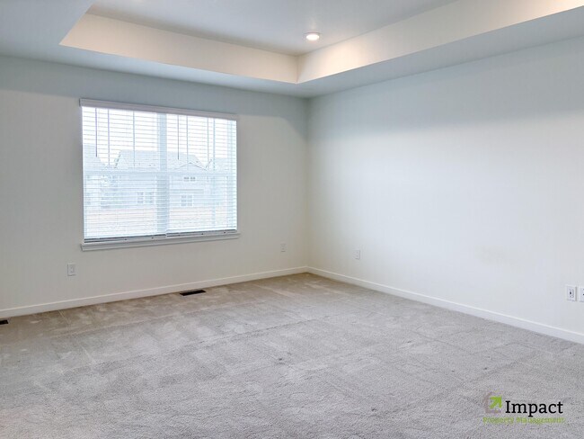 Building Photo - 10228 Vaughn St