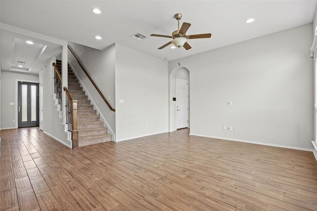 Building Photo - 17401 Silent Harbor Loop