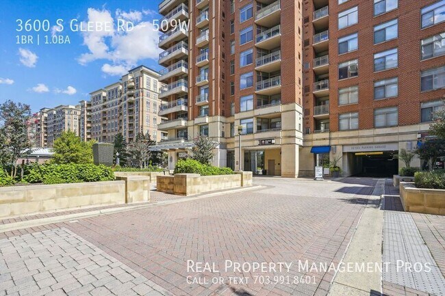 Building Photo - 3600 S Glebe Rd