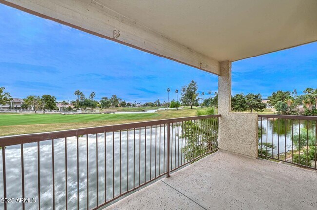 Building Photo - 7101 W Beardsley Rd