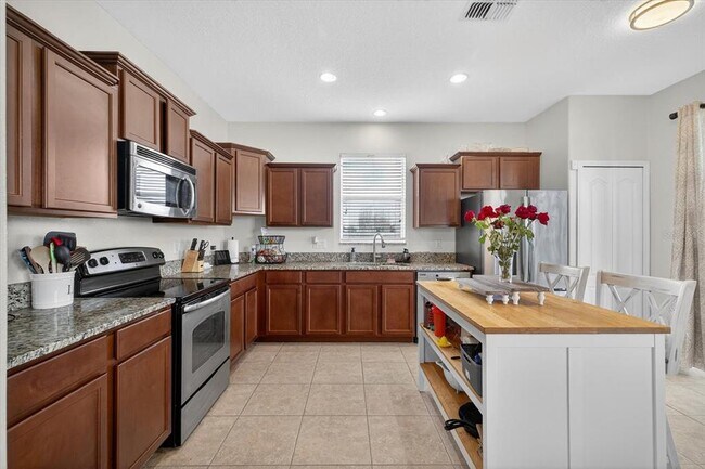Building Photo - 1108 Beech Grove Pl