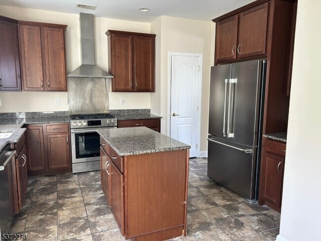 Building Photo - 133 Sowers Dr