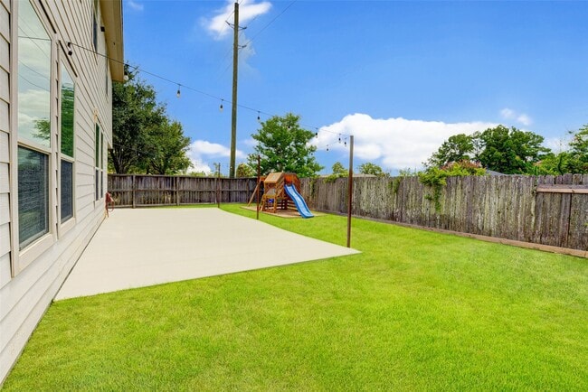 Building Photo - 15003 Telge Lake Trail