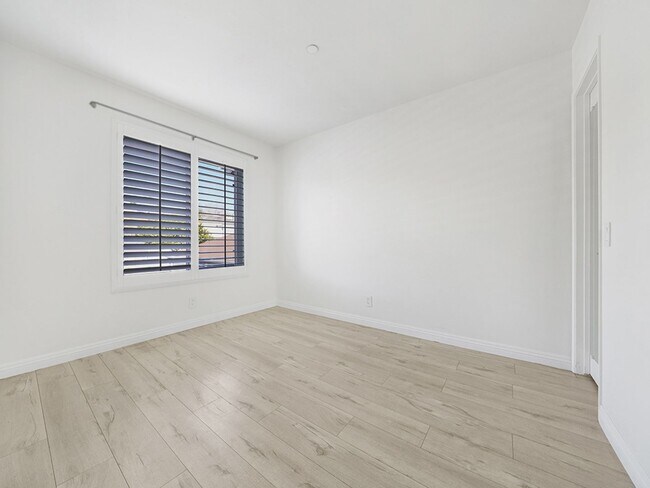 Building Photo - Prime San Clemente 3 Bedroom / 2.5 Bathroo...