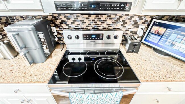 Building Photo - 3760 Mashie Ct