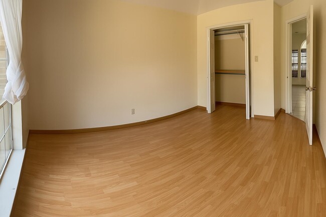 Building Photo - 1132 Quail Hollow Loop