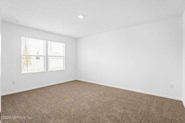 Building Photo - 197 Ardila Cir