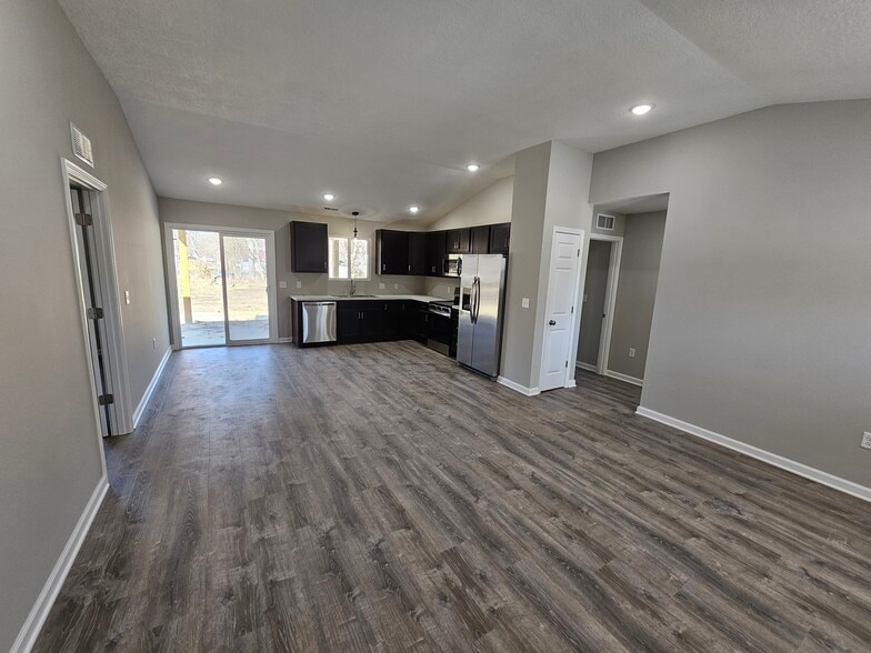 Living Room - 632 Prospect St