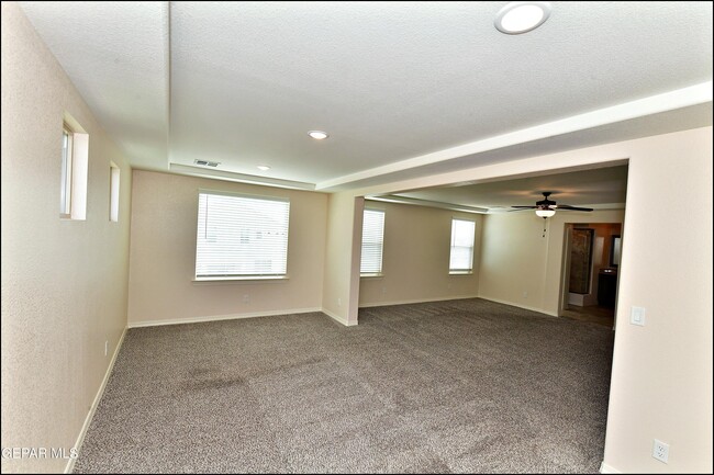 Building Photo - 2840 Tierra De Moyo Pl