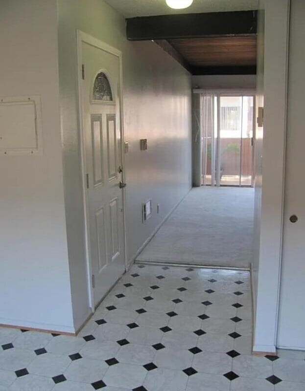 Building Photo - 409 Ellwood Beach Dr
