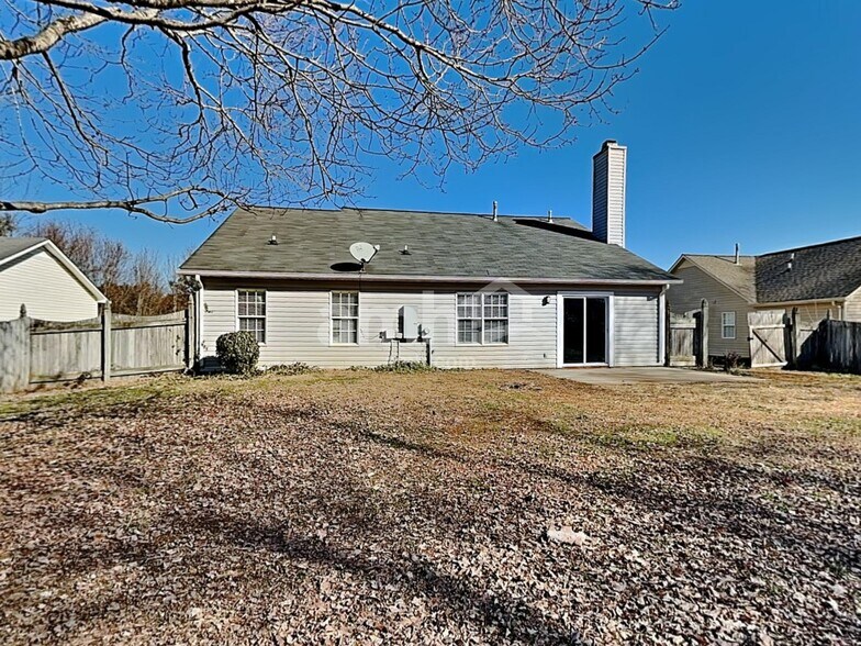 Building Photo - 1738 Ammons Dr