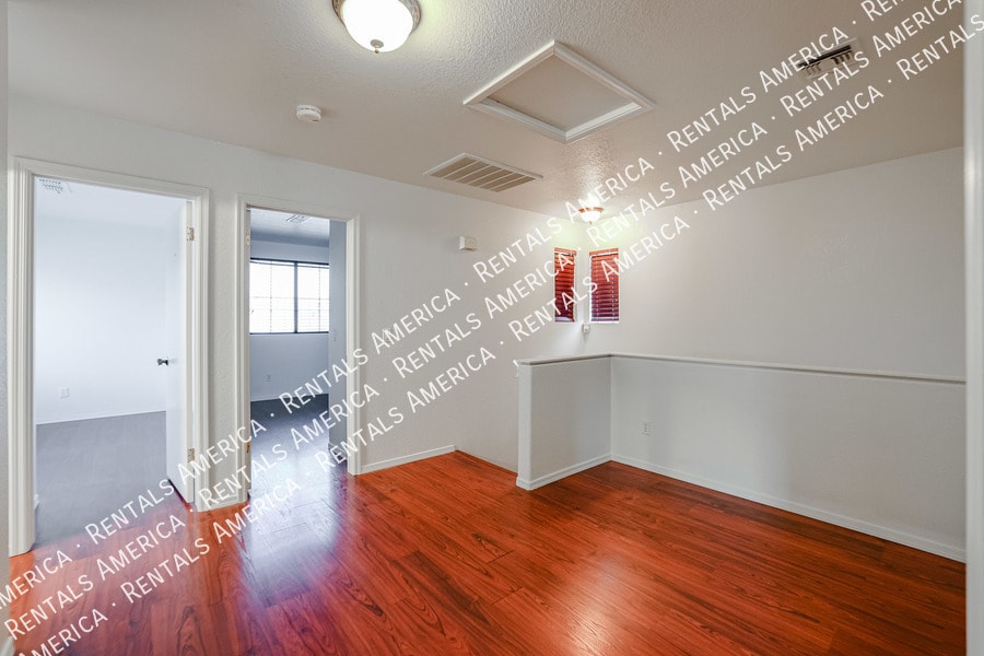 Building Photo - 20412 N 32nd Pl