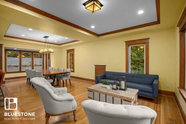 Building Photo - Beautiful 4 bedroom home in Palisades Neighborhood of Lake Oswego!