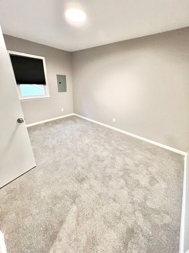 Building Photo - 5867 Poplar Hall Dr