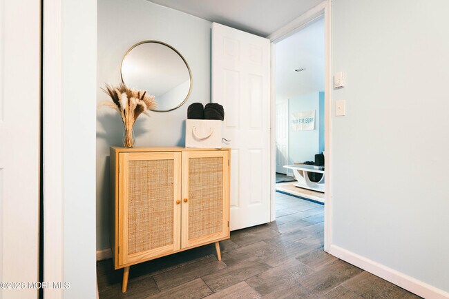 Building Photo - 13 Decatur Ave