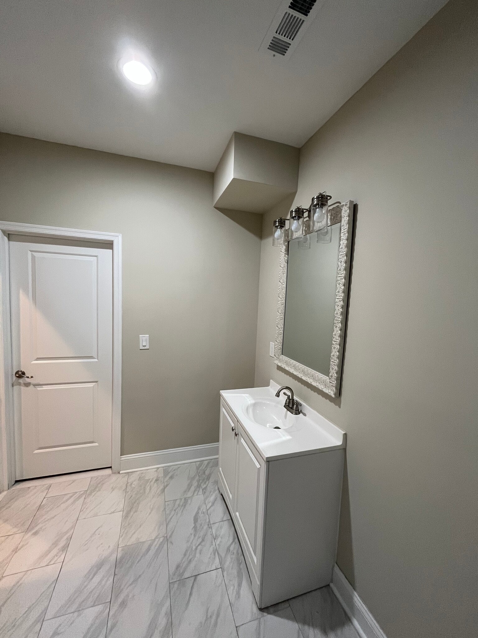 Building Photo - 873 Perkiomen St