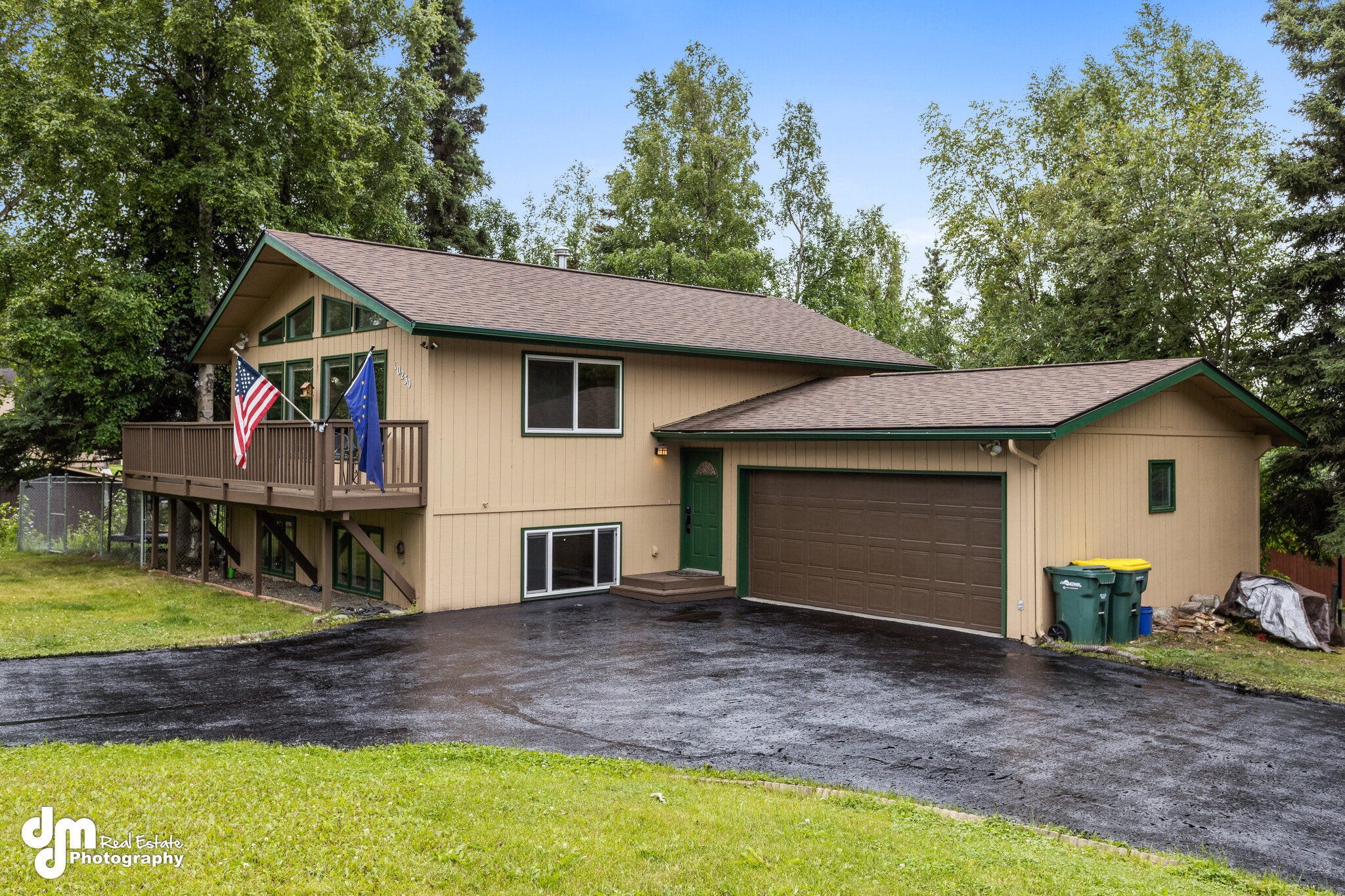 Building Photo - 10230 Crest View Ln