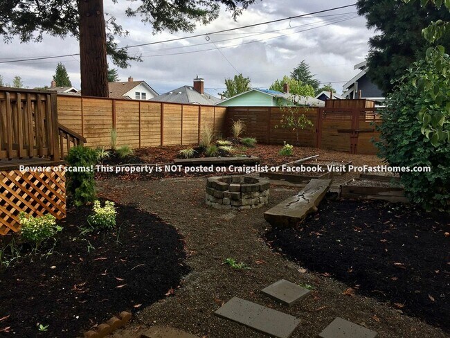 Building Photo - 4626 NE 29th Ave