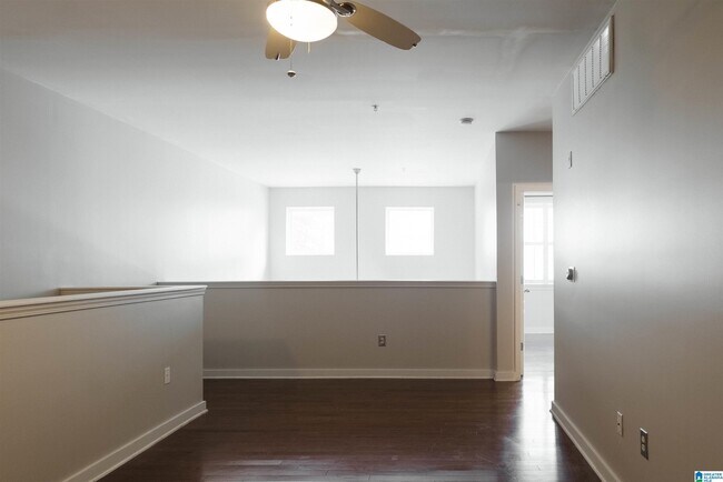 Building Photo - 2020 5th Ave S