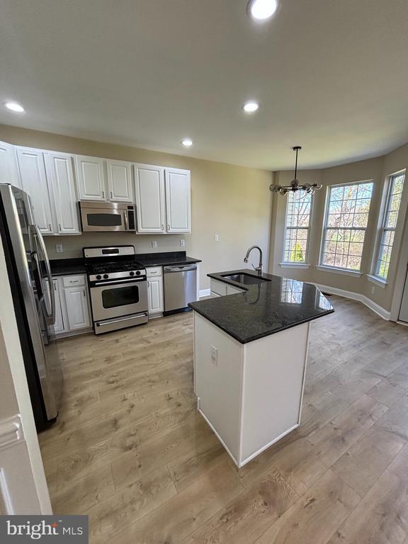 Building Photo - 237 Westbrook Dr