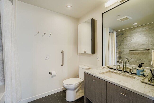 Building Photo - Luma Condominiums ~ First Hill/Capitol Hill